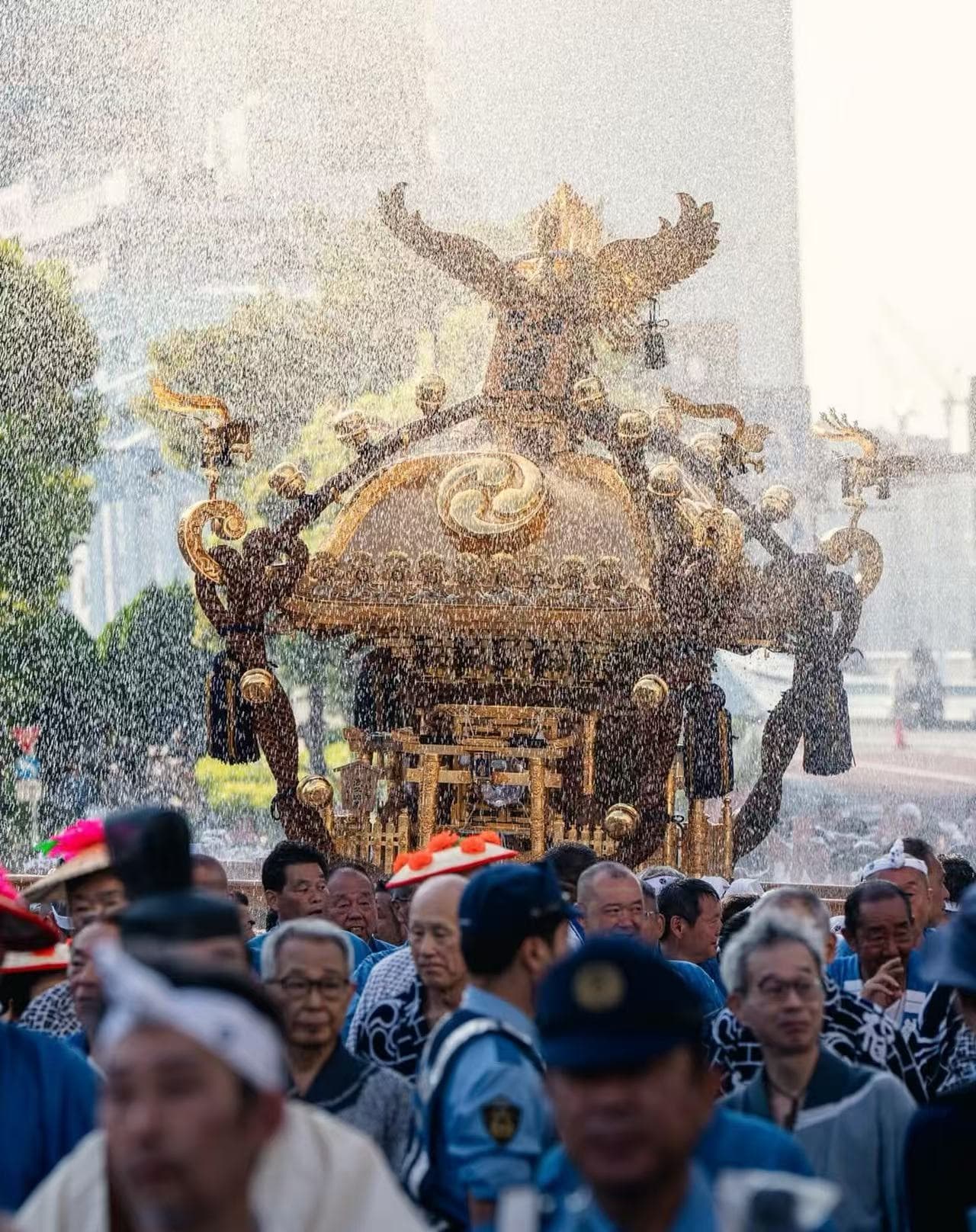 Tokyo's Water-Splashing Festival 16